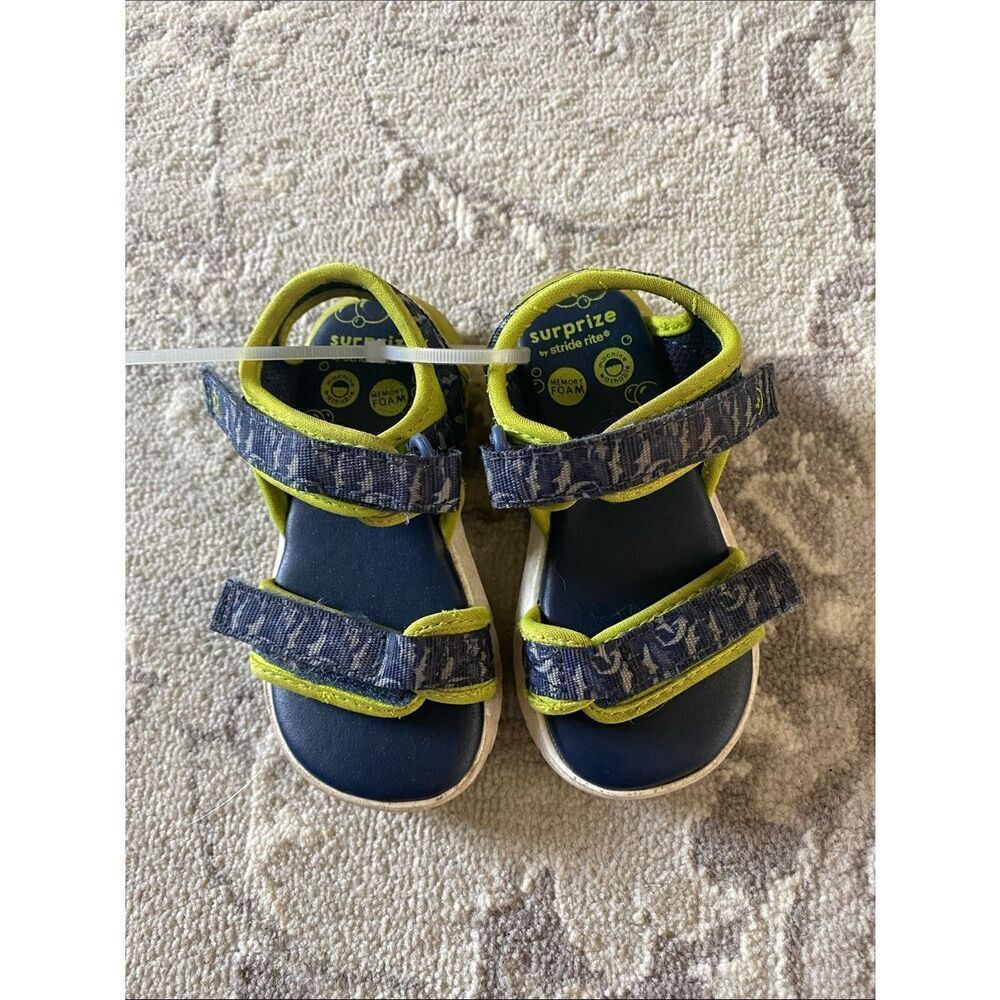 Stride Rite Surprize Kids Navy and Lime Green Adjustable Sandals size 6